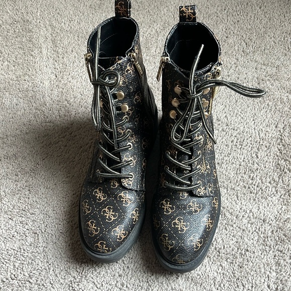 Guess FEARNE women’s boots 8.5 - Picture 2 of 13